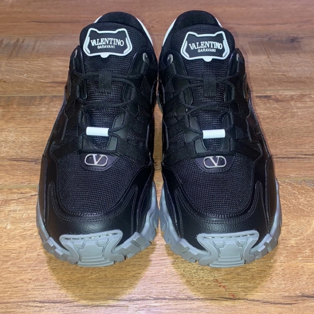 Pre owned Valentino Garavani’s